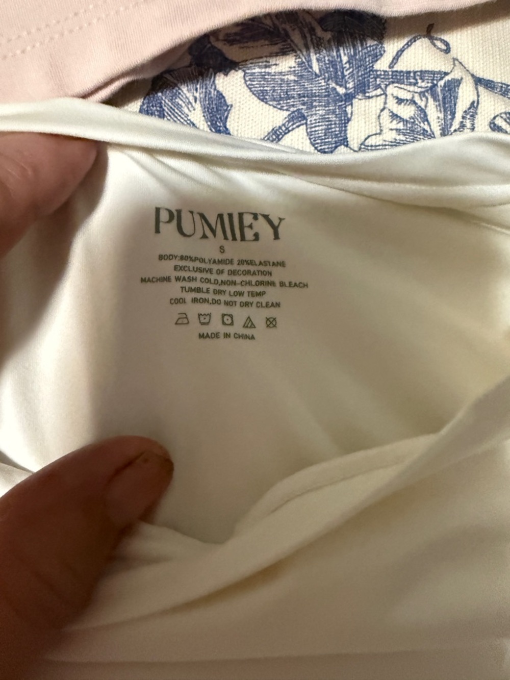 9 shirts—Abercrombie & Fitch Light Pink Crewneck Top - Picture 10 of 16